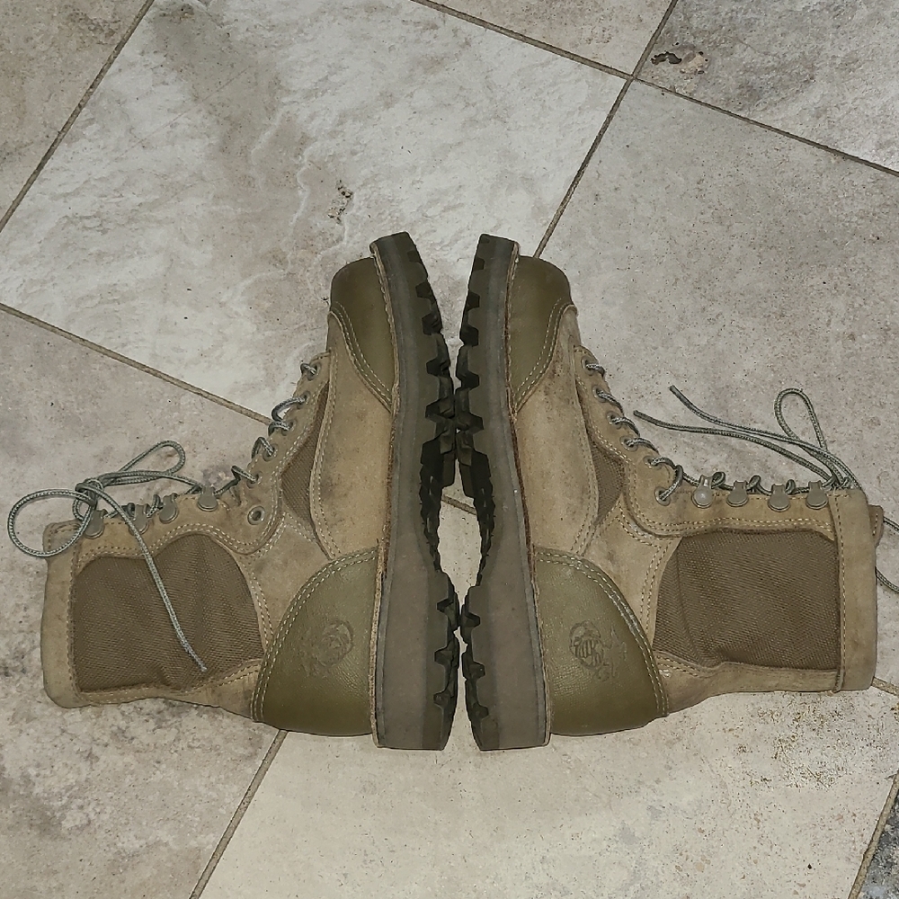 Danner USMC RAT 8" MOJAVE GTX Women's Olive and Tan Lace Up Boots